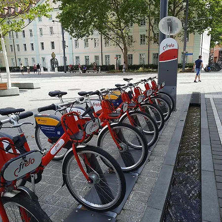 Hotel Central Hotel 4*