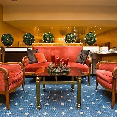Hotell Central Hotel 4*