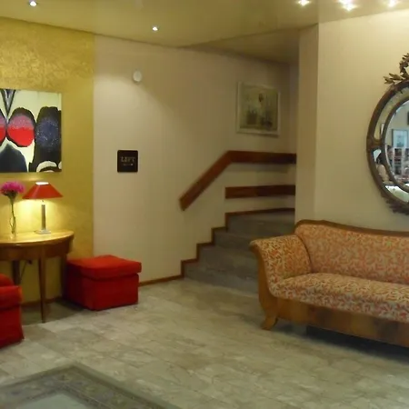 Central Hotel Hotel 4*