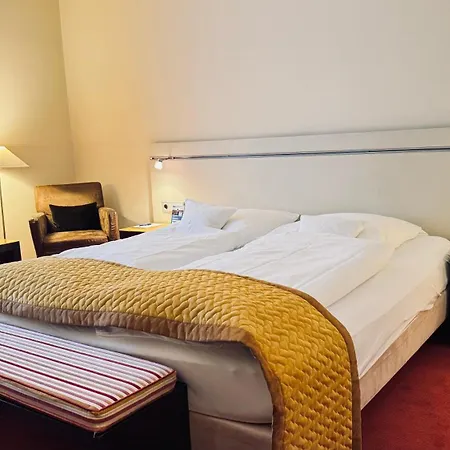 Central Hotel Hotel