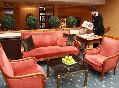 Central Hotel
