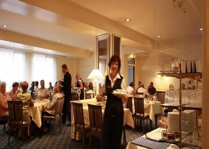 Central Hotel Hotel Fryburg Bryzgowijski