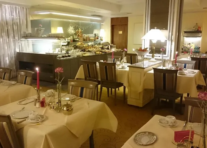 Central Hotel Hotel Fryburg Bryzgowijski